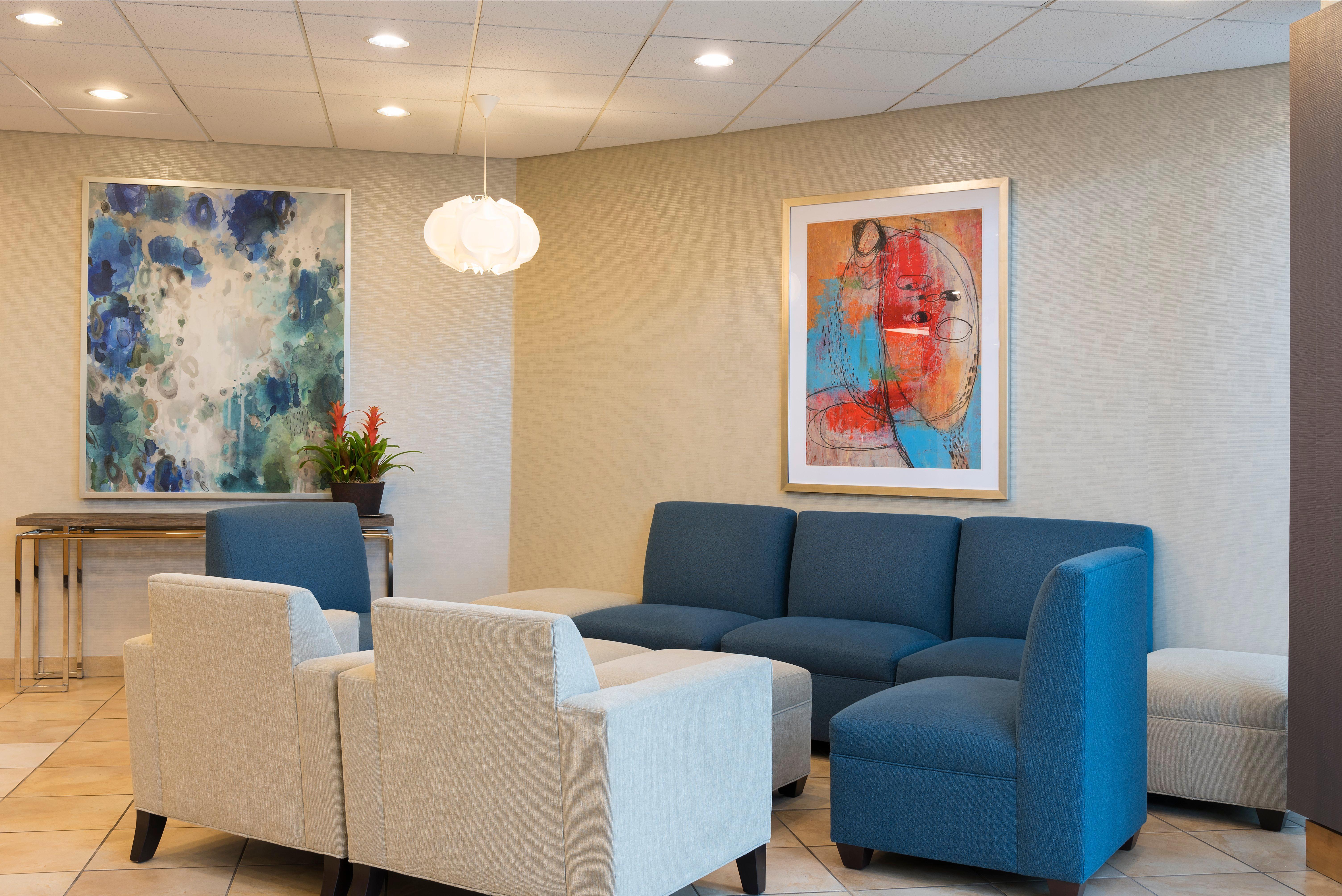 Hotel Holiday Chicago - Elk Grove, An Ihg