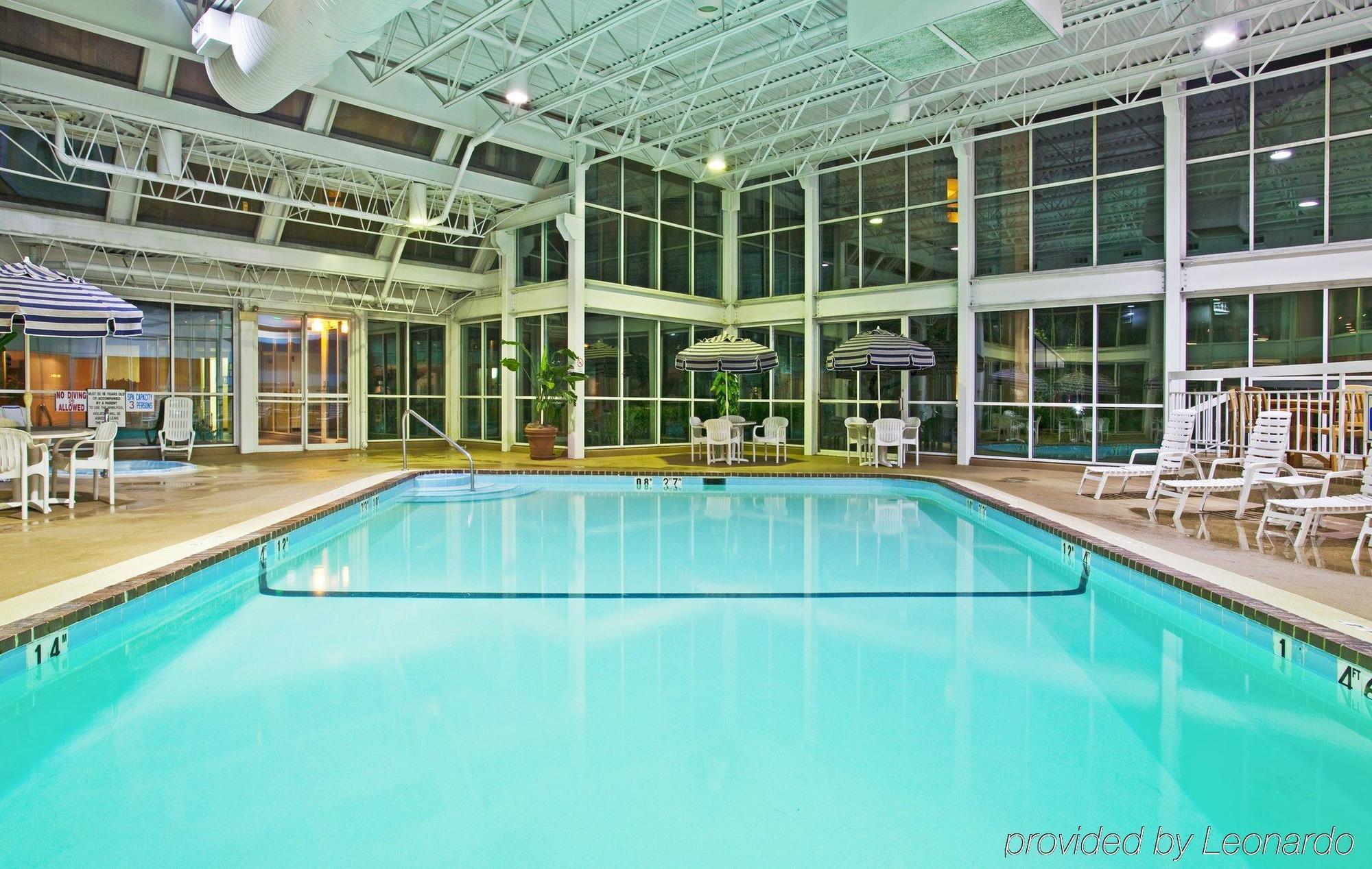 Holiday Chicago - Elk Grove, An Ihg Hotel Elk Grove Village
