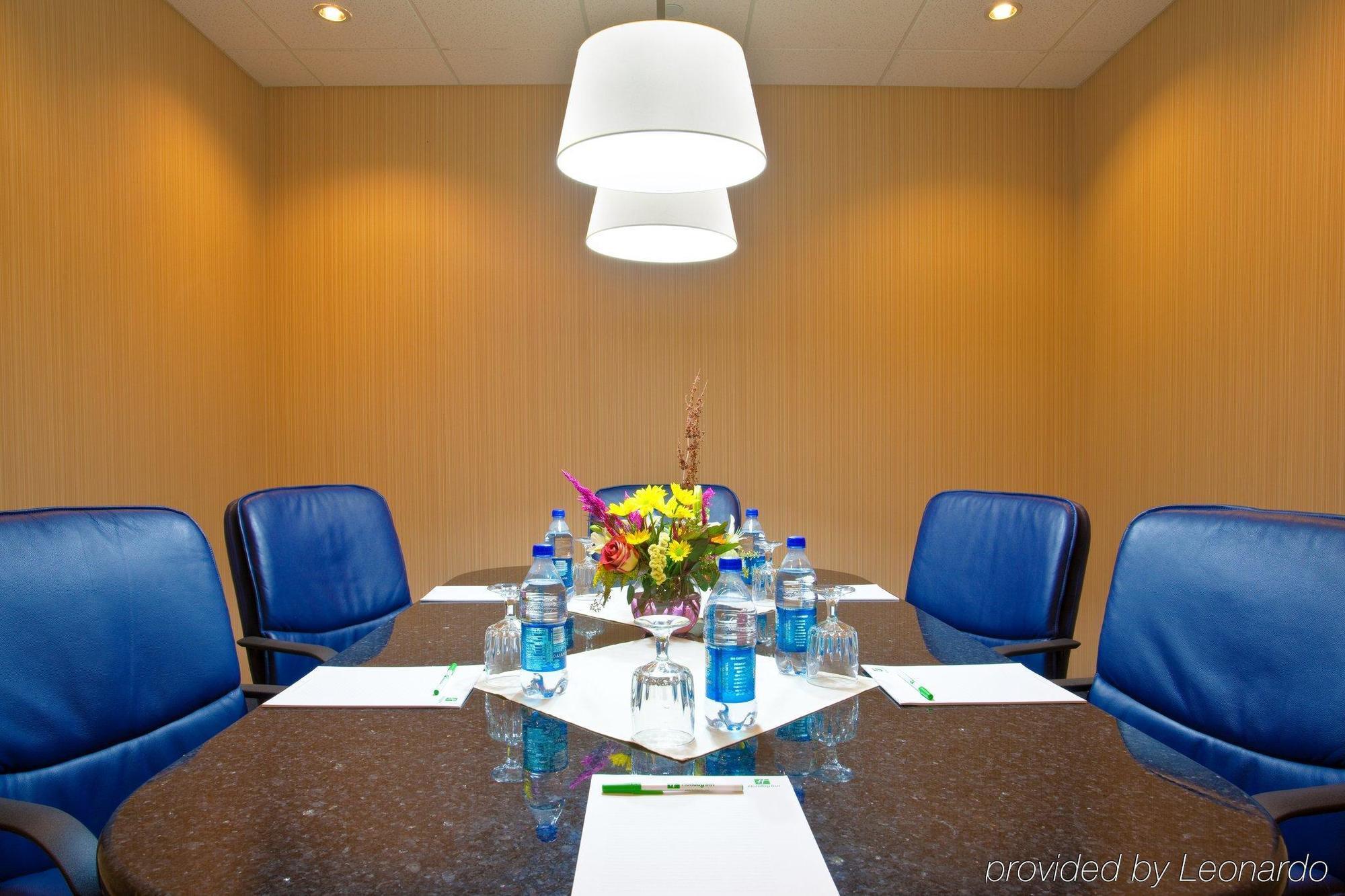 Holiday Chicago - Elk Grove, An Ihg 3* Elk Grove Village