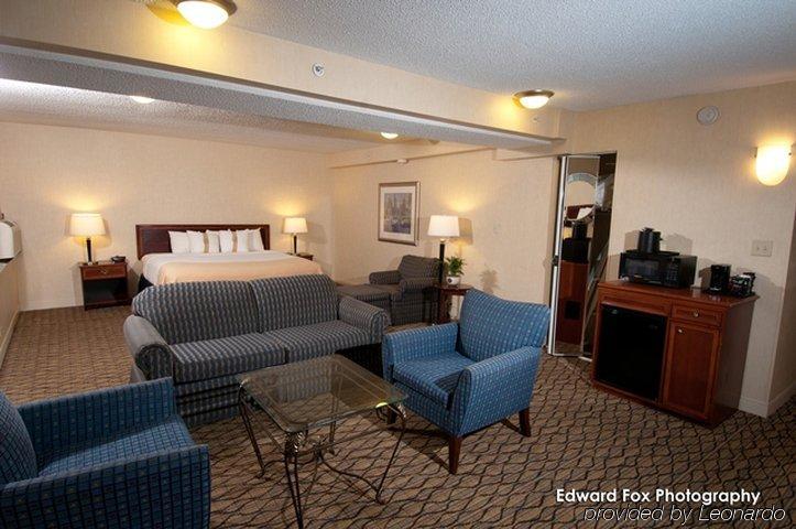 Hotel Holiday Chicago - Elk Grove, An Ihg Elk Grove Village